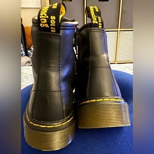 DR. MARTENS YOUTH 46 ZAVALA SOFTY LEATHER BOOT, size 13